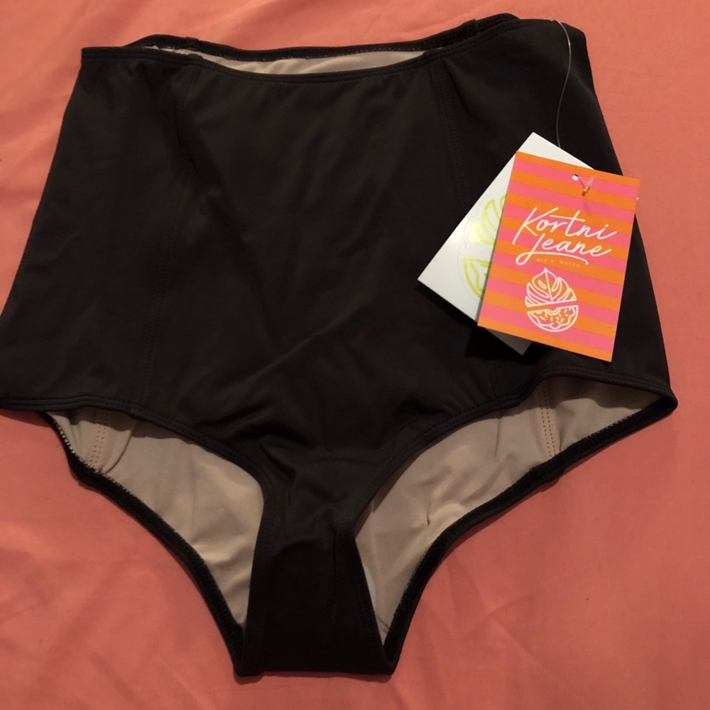 NWT Kortni Jeane High Waisted Black XS